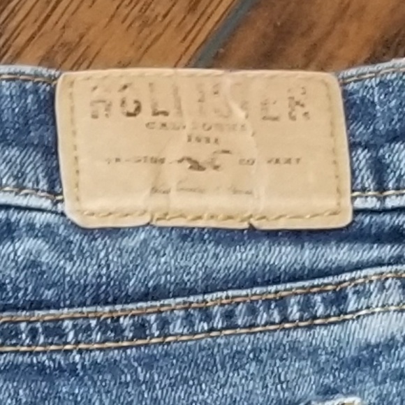 HOLLISTER CUT OFF CUFFED JEAN SHORTS A189 - Picture 4 of 5